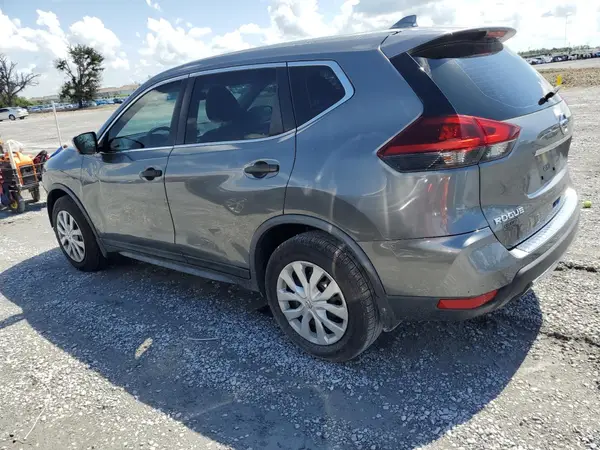 JN8AT2MTXJW455906 2018 NISSAN ROGUE - Image 2