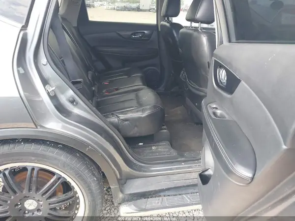JN8AT2MTXJW456117 2018 NISSAN ROGUE - Image 8