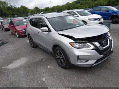 JN8AT2MTXJW456148 2018 NISSAN ROGUE