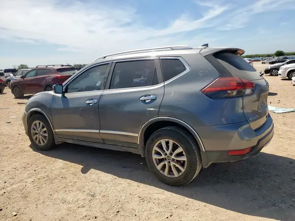 JN8AT2MTXJW456151 2018 NISSAN ROGUE - Image 2