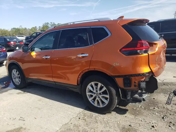 JN8AT2MTXJW456604 2018 NISSAN ROGUE - Image 2
