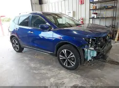 JN8AT2MTXJW457980 2018 NISSAN ROGUE