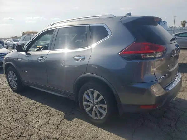 JN8AT2MTXJW458174 2018 NISSAN ROGUE - Image 2