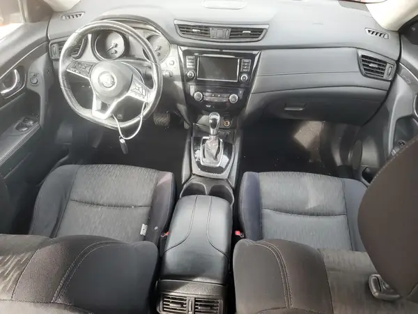 JN8AT2MTXJW460667 2018 NISSAN ROGUE - Image 8