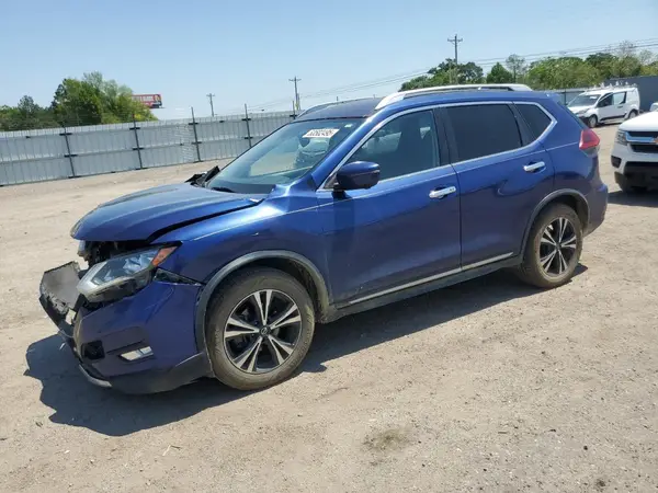 JN8AT2MTXJW462533 2018 NISSAN ROGUE - Image 1