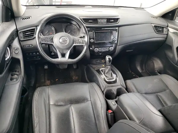 JN8AT2MTXJW463388 2018 NISSAN ROGUE - Image 8