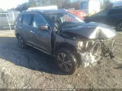 JN8AT2MTXJW463956 2018 NISSAN ROGUE