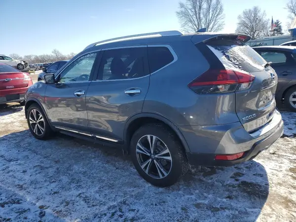 JN8AT2MTXJW464282 2018 NISSAN ROGUE - Image 2