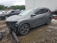 JN8AT2MTXJW465772 2018 NISSAN ROGUE