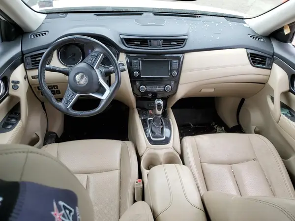 JN8AT2MTXJW467442 2018 NISSAN ROGUE - Image 8
