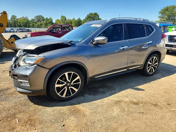 JN8AT2MTXJW467702 2018 NISSAN ROGUE - Image 1