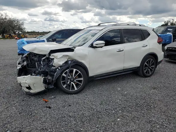 JN8AT2MTXJW469126 2018 NISSAN ROGUE - Image 1