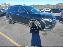 JN8AT2MTXJW485617 2018 NISSAN ROGUE