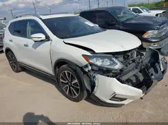 JN8AT2MTXJW490784 2018 NISSAN ROGUE