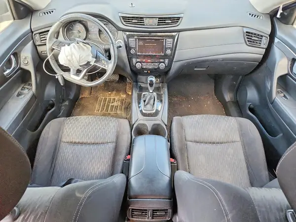 JN8AT2MTXJW491675 2018 NISSAN ROGUE - Image 8