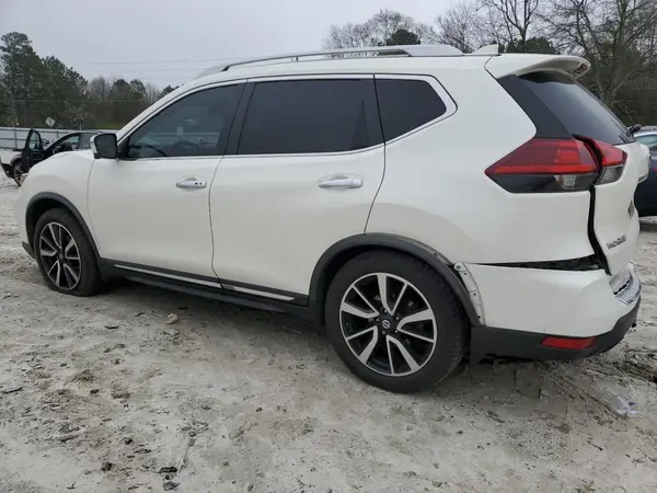 JN8AT2MTXJW491689 2018 NISSAN ROGUE - Image 2