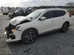 JN8AT2MTXJW492115 2018 NISSAN ROGUE