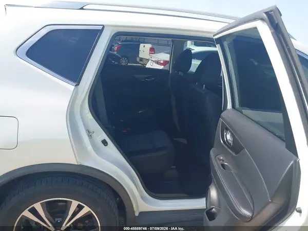 JN8AT2MTXKW250197 2019 NISSAN ROGUE - Image 8