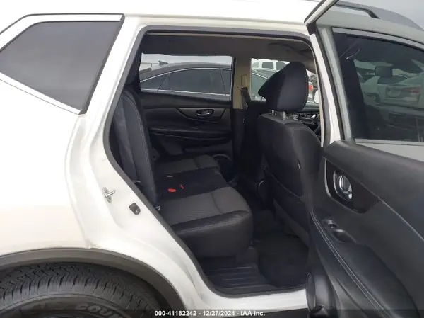 JN8AT2MTXKW252631 2019 NISSAN ROGUE - Image 8