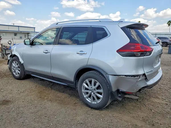 JN8AT2MTXKW256369 2019 NISSAN ROGUE - Image 2