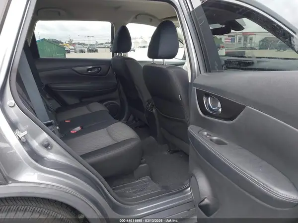 JN8AT2MTXKW258669 2019 NISSAN ROGUE - Image 8