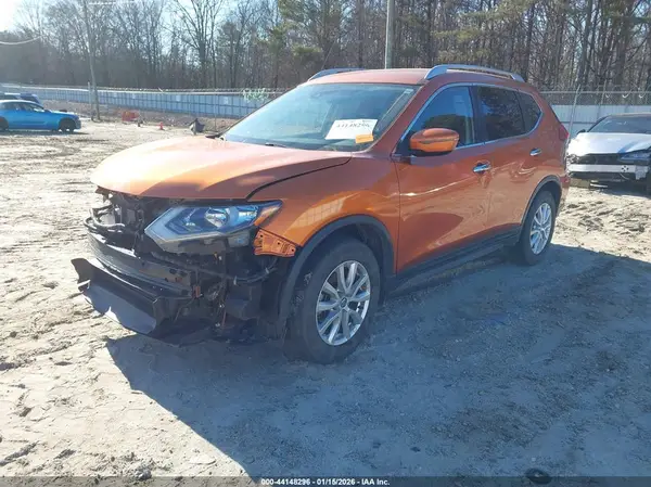 JN8AT2MTXKW260664 2019 NISSAN ROGUE - Image 2