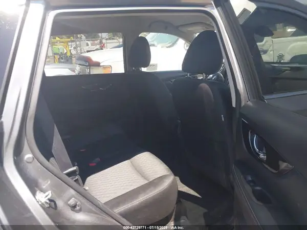 JN8AT2MTXKW261572 2019 NISSAN ROGUE - Image 8