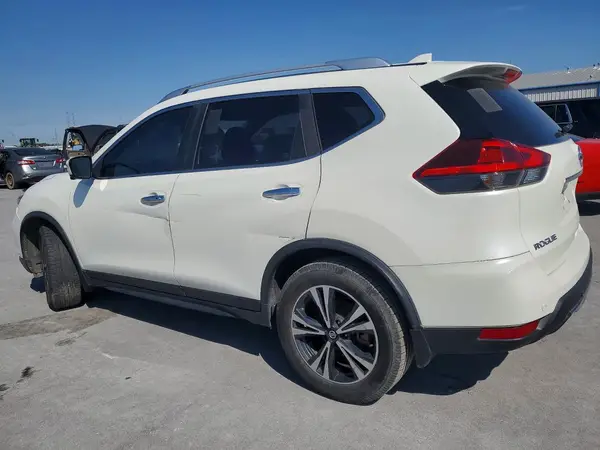 JN8AT2MTXKW263483 2019 NISSAN ROGUE - Image 2