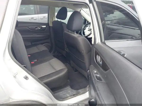 JN8AT2MTXKW268585 2019 NISSAN ROGUE - Image 8