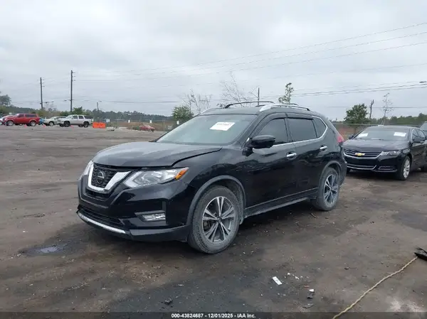 JN8AT2MTXKW505415 2019 NISSAN ROGUE - Image 2