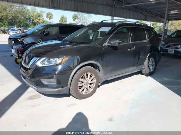 JN8AT2MTXLW007944 2020 NISSAN ROGUE - Image 2