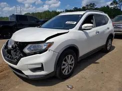 JN8AT2MTXLW010469 2020 NISSAN ROGUE