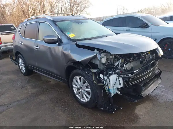 JN8AT2MTXLW013257 2020 NISSAN ROGUE - Image 1