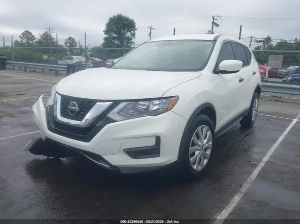 JN8AT2MTXLW030530 2020 NISSAN ROGUE - Image 2