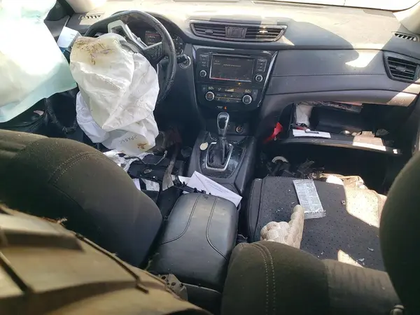 JN8AT2MTXLW035520 2020 NISSAN ROGUE - Image 8
