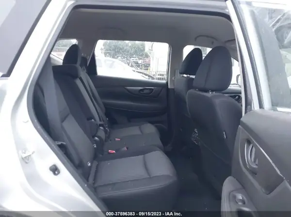 JN8AT2MTXLW036196 2020 NISSAN ROGUE - Image 8