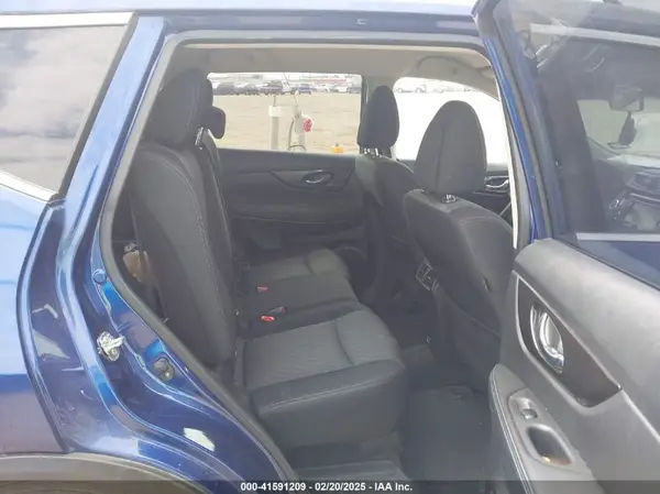 JN8AT2MTXLW037672 2020 NISSAN ROGUE - Image 8