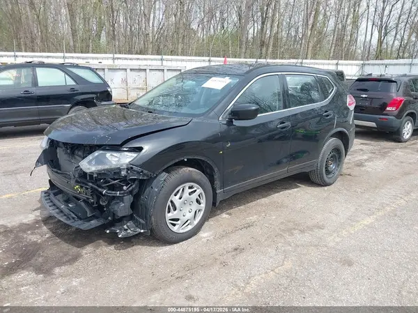 JN8AT2MV0GW131678 2016 NISSAN ROGUE - Image 2