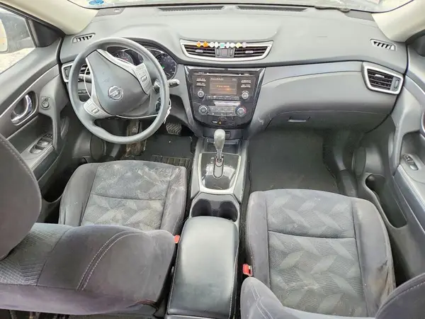 JN8AT2MV0GW136413 2016 NISSAN ROGUE - Image 8