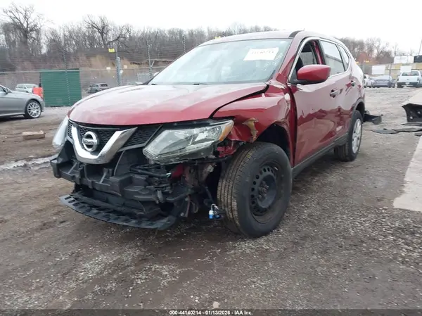 JN8AT2MV0GW136878 2016 NISSAN ROGUE - Image 2