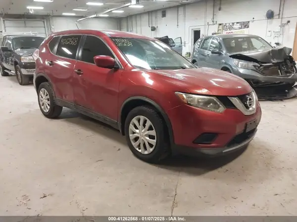 JN8AT2MV0GW137416 2016 NISSAN ROGUE - Image 1