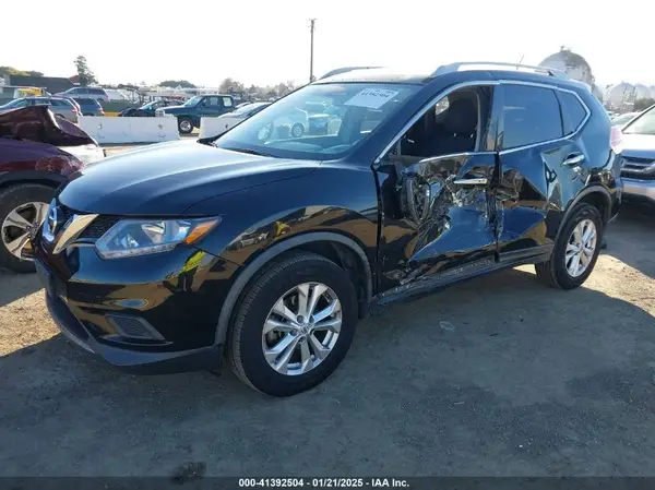 JN8AT2MV0GW150893 2016 NISSAN ROGUE - Image 2