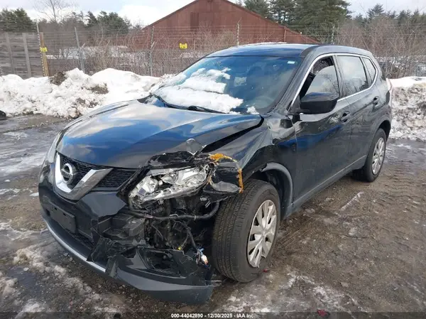 JN8AT2MV0GW154667 2016 NISSAN ROGUE - Image 2