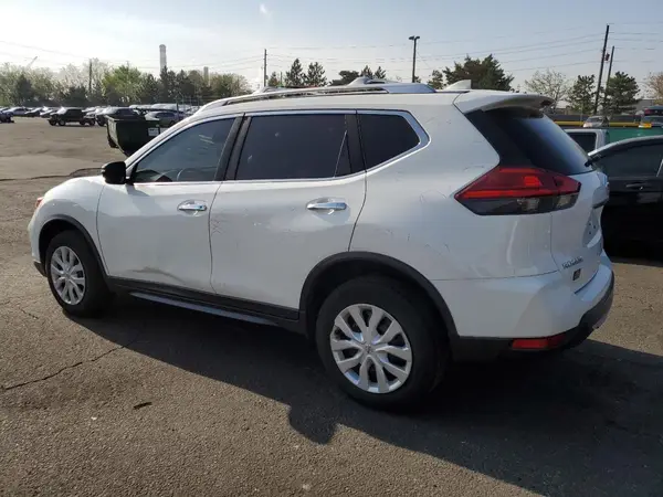 JN8AT2MV0HW000672 2017 NISSAN ROGUE - Image 2