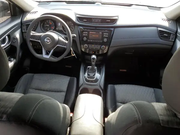 JN8AT2MV0HW000672 2017 NISSAN ROGUE - Image 8