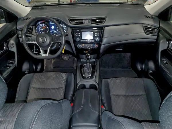 JN8AT2MV0HW001112 2017 NISSAN ROGUE - Image 8