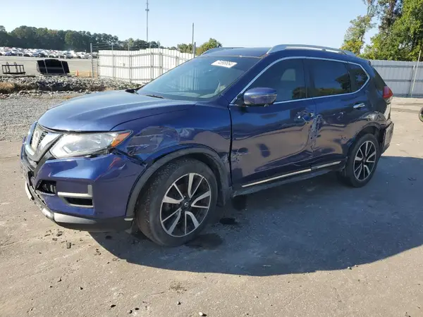 JN8AT2MV0HW004138 2017 NISSAN ROGUE - Image 1