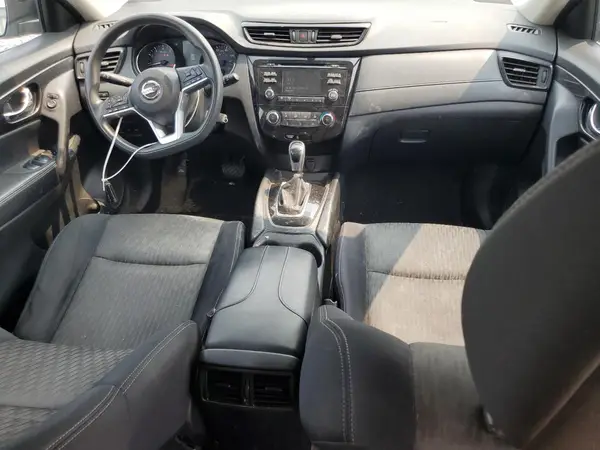 JN8AT2MV0HW006178 2017 NISSAN ROGUE - Image 8