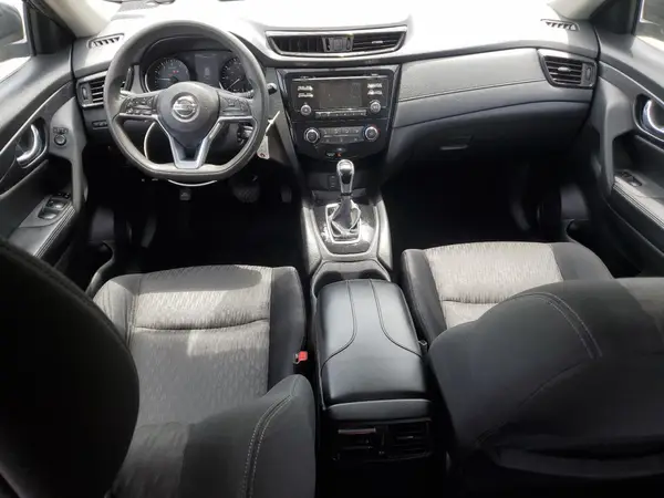 JN8AT2MV0HW006567 2017 NISSAN ROGUE - Image 8