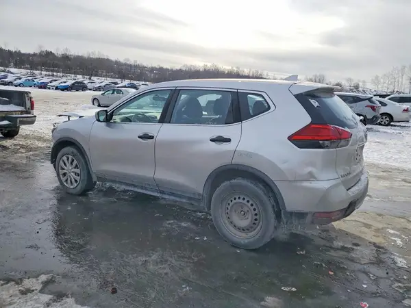 JN8AT2MV0HW007816 2017 NISSAN ROGUE - Image 2